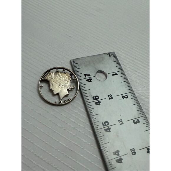 Vintage Cut Out 1922 Peace Silver Dollar Liberty Head Custom Made Silver Pendant - Picture 2 of 6